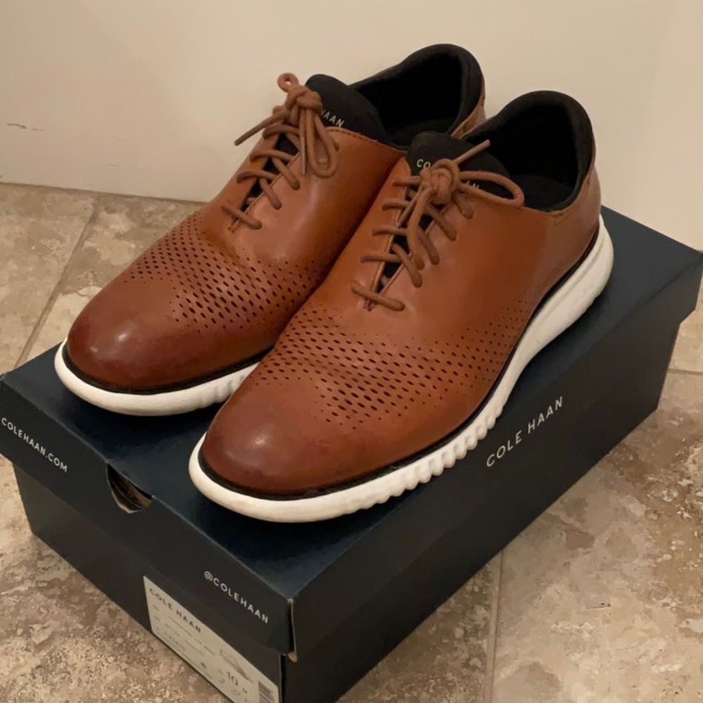 Cole Haan Brown Leather Oxfords with Modern Sole